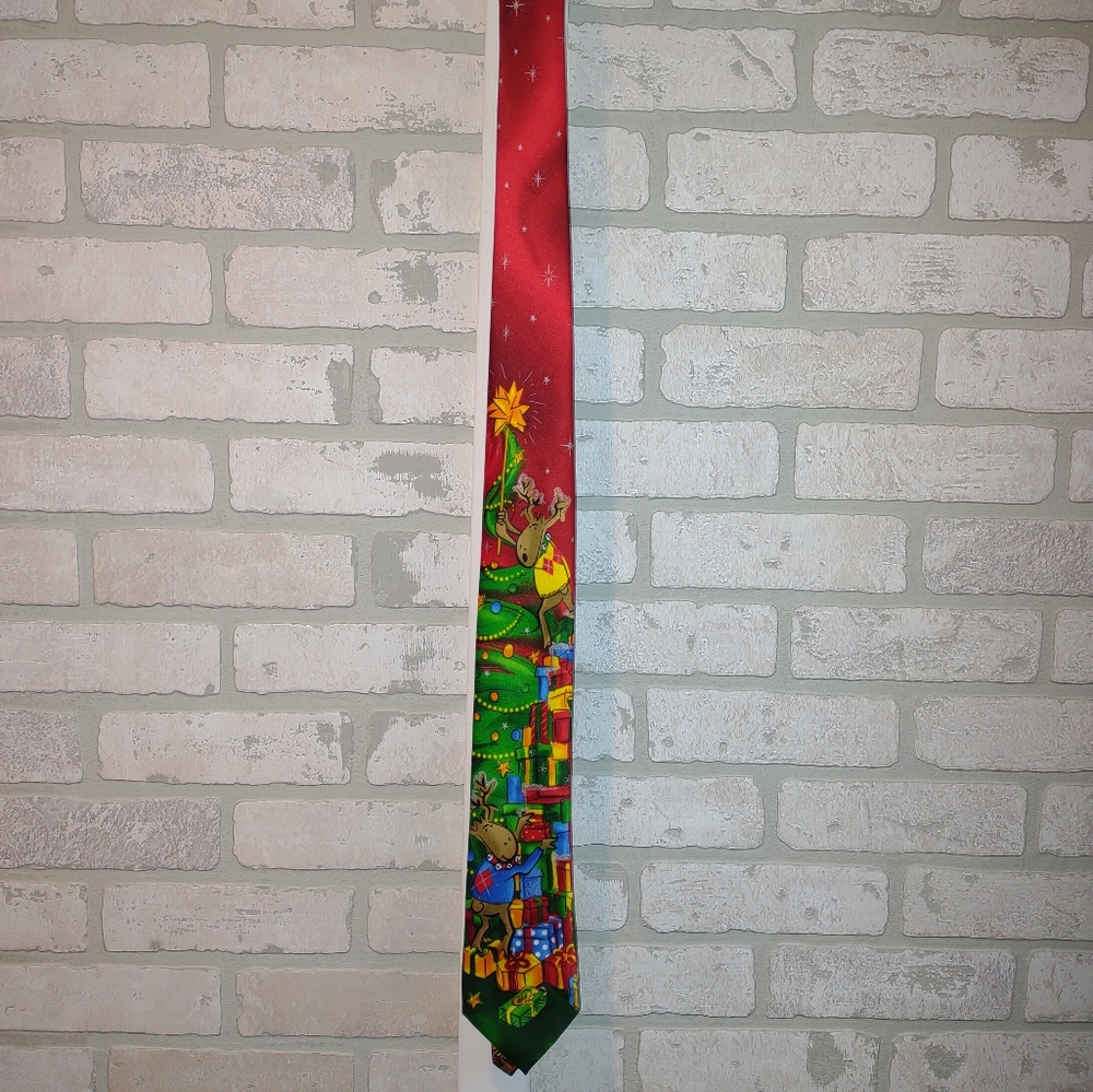 Garcia, Christmas tie, reindeer